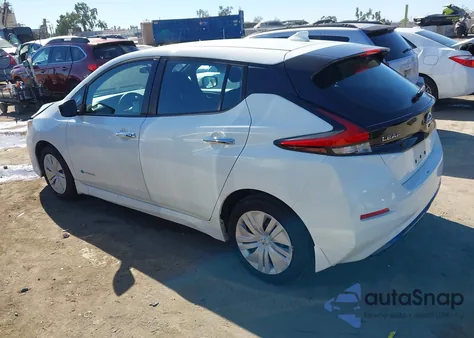 2018 Nissan Leaf S z USA, uszkodzony, nr VIN 1N4AZ1CP6JC310880